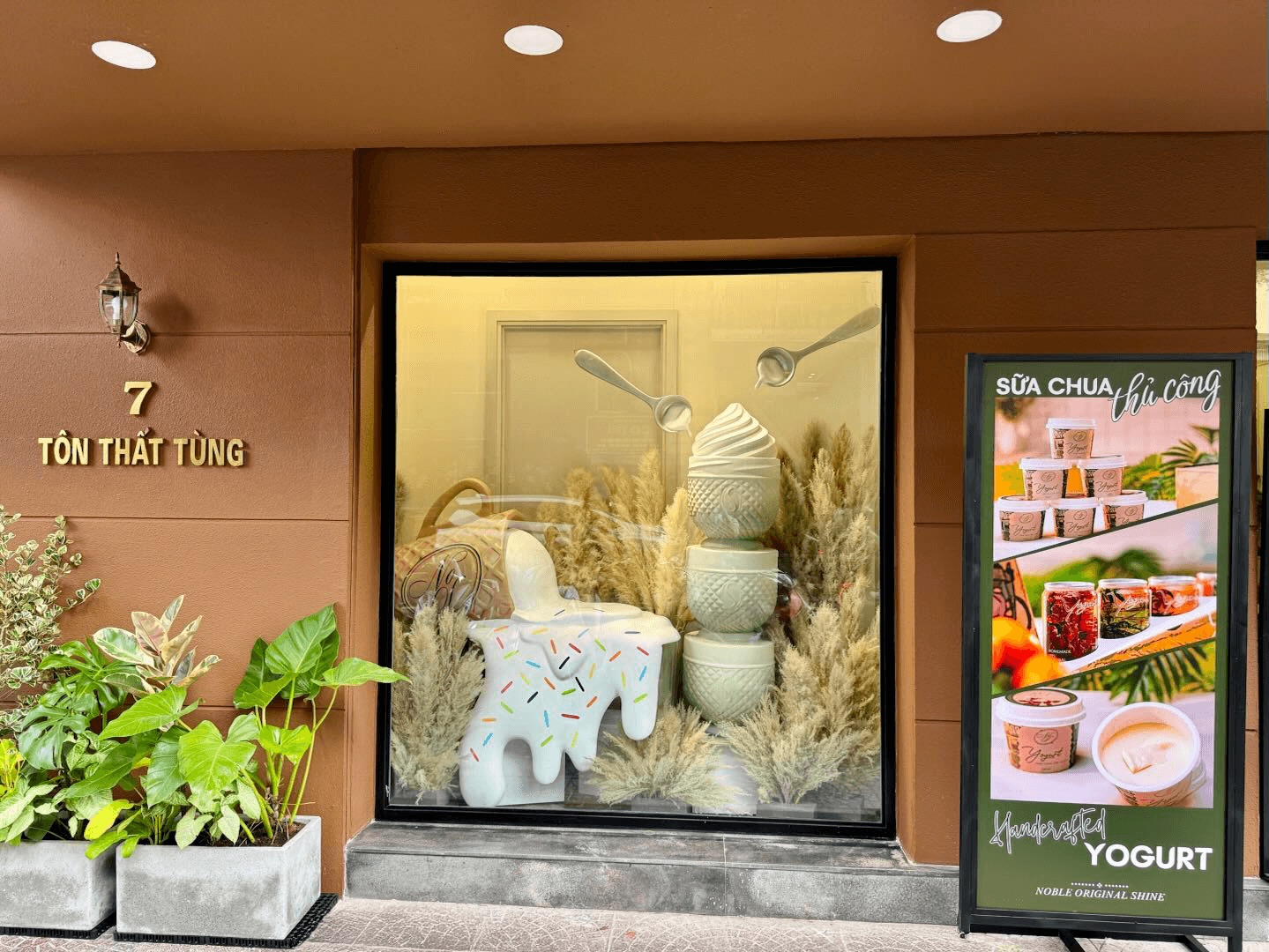NOS Store 1